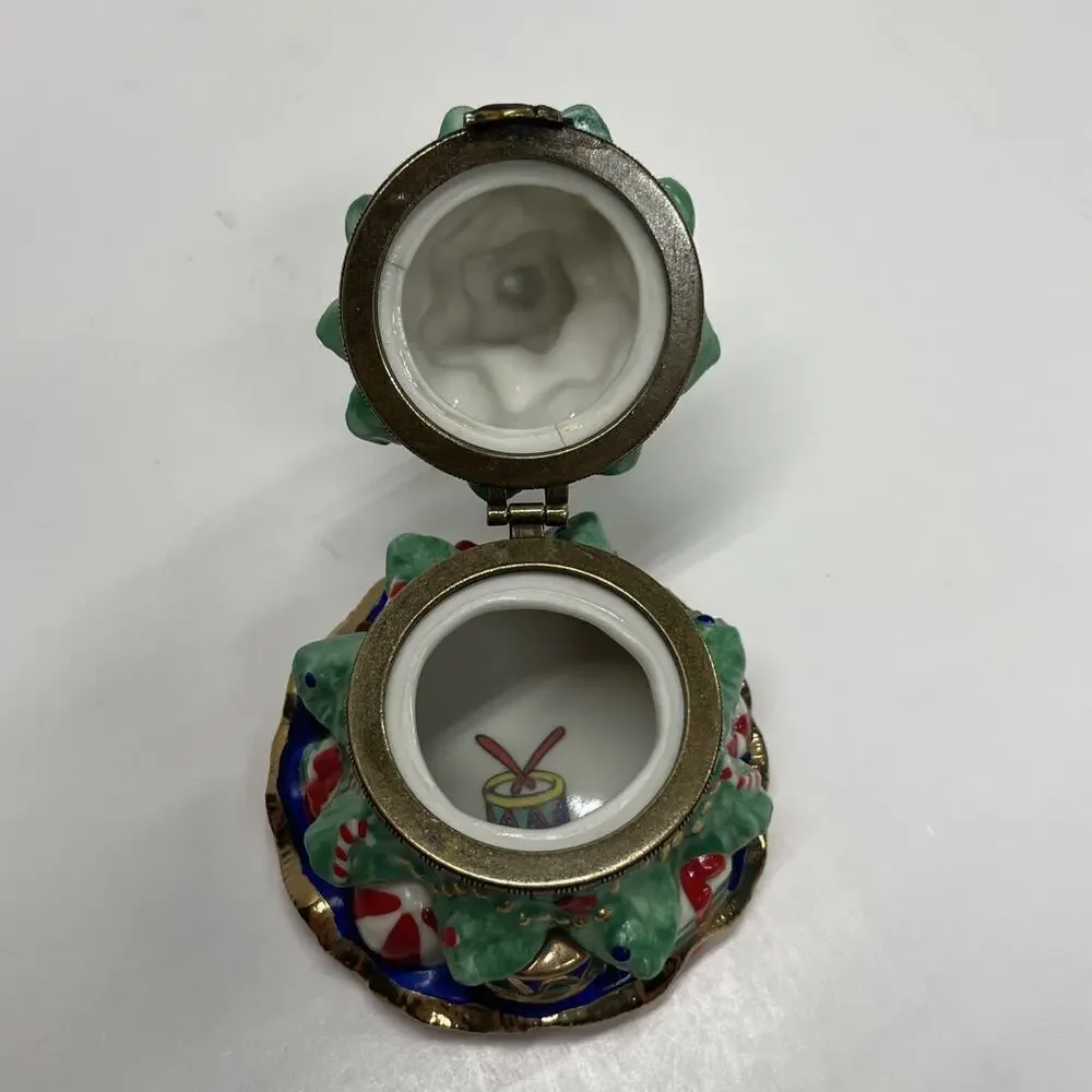 Christmas Tree Hinged Trinket Box Ceramic w/ Metal Closure Star Gifts